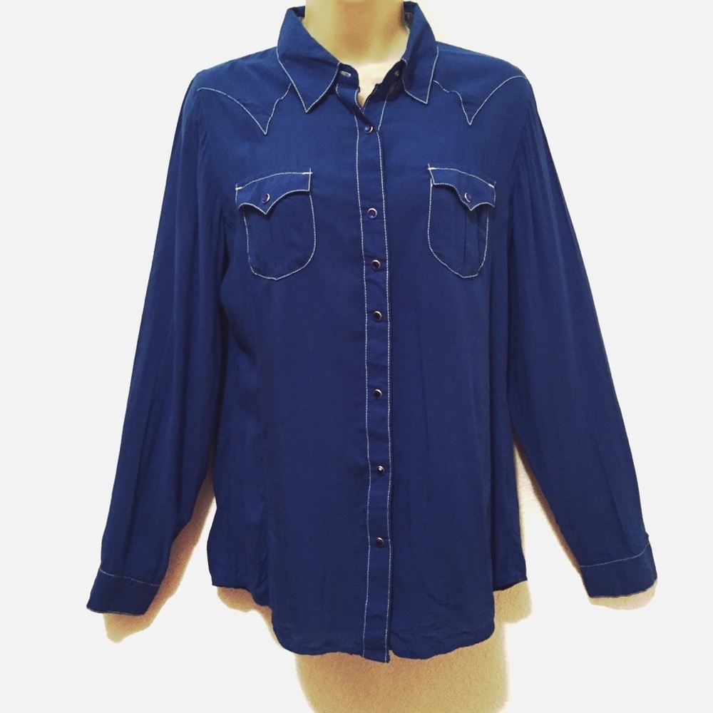 Wrangler Rock 47 Women’s Blue Lightweight Long Sleeve Snap Blouse Western Medium